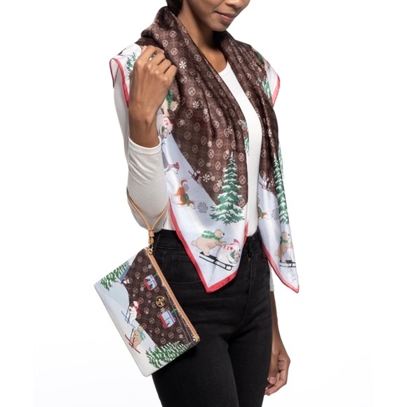 Giani Bernini Holiday Bears Square Scarf ✨ Christmas Gift Ready! - Picture 6 of 7